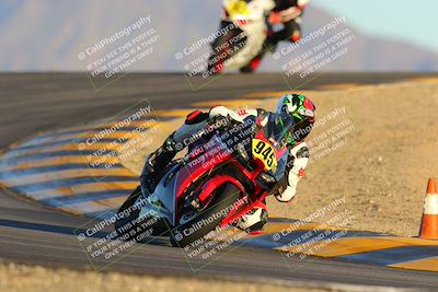 media/Jan-21-2023-CVMA (Sat) [[b9eef8ba1f]]/Race 12 Amateur Supersport Open/